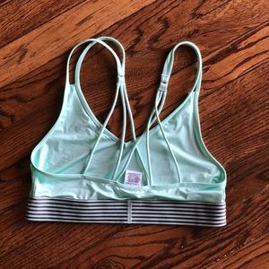Sports bra